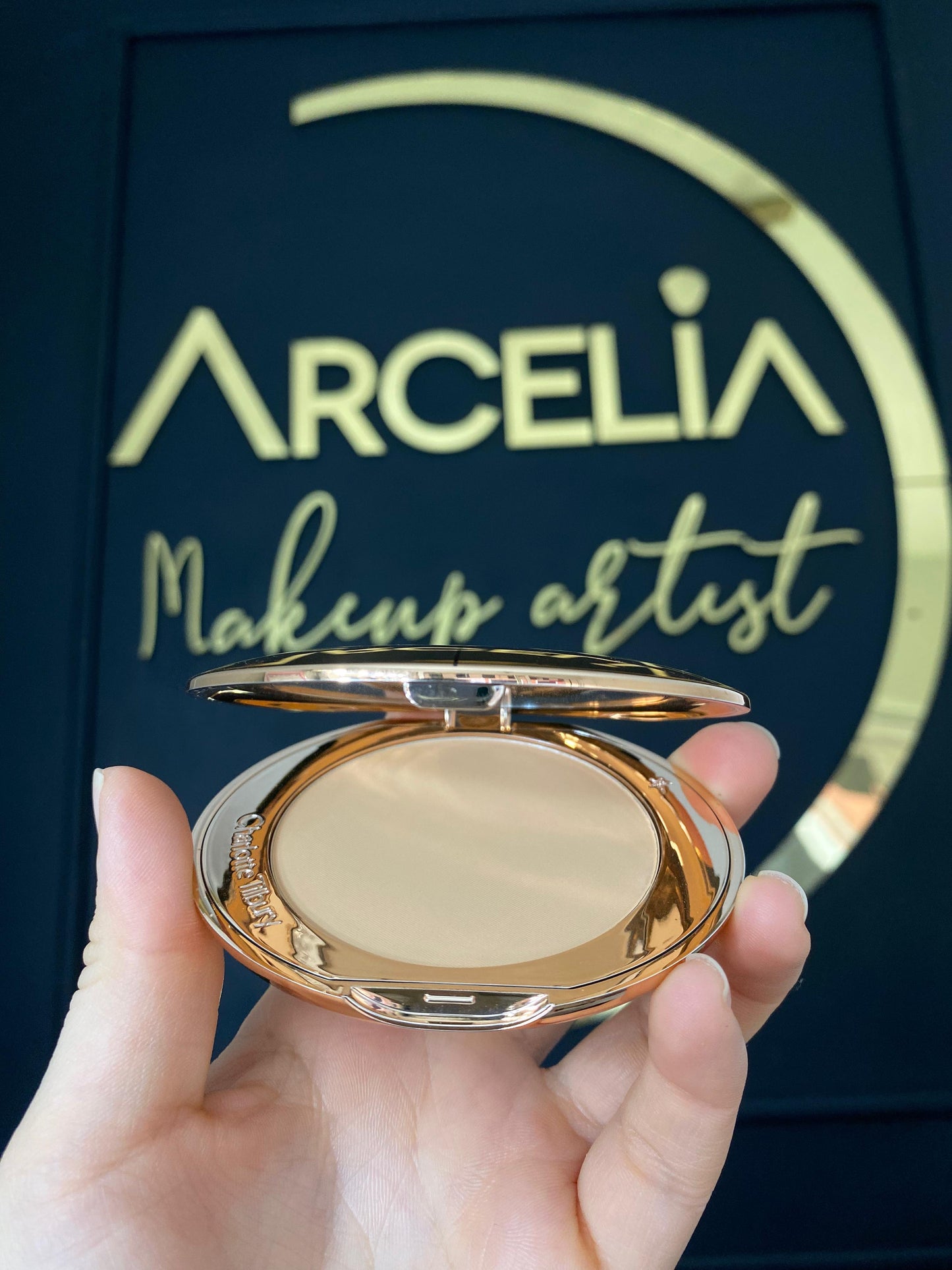 Charlotte Tilbury Polvo Compacto