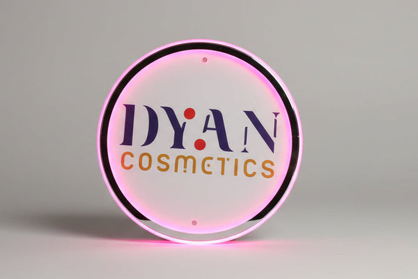 DYAN COSMETICS 